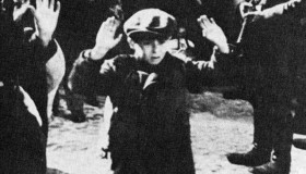 Varšavské ghetto 1943